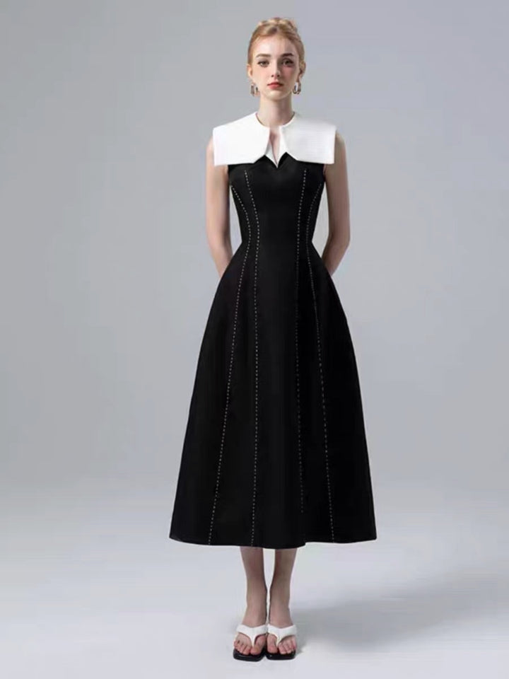 Sleeless Contrast Crepe Maxi - Black