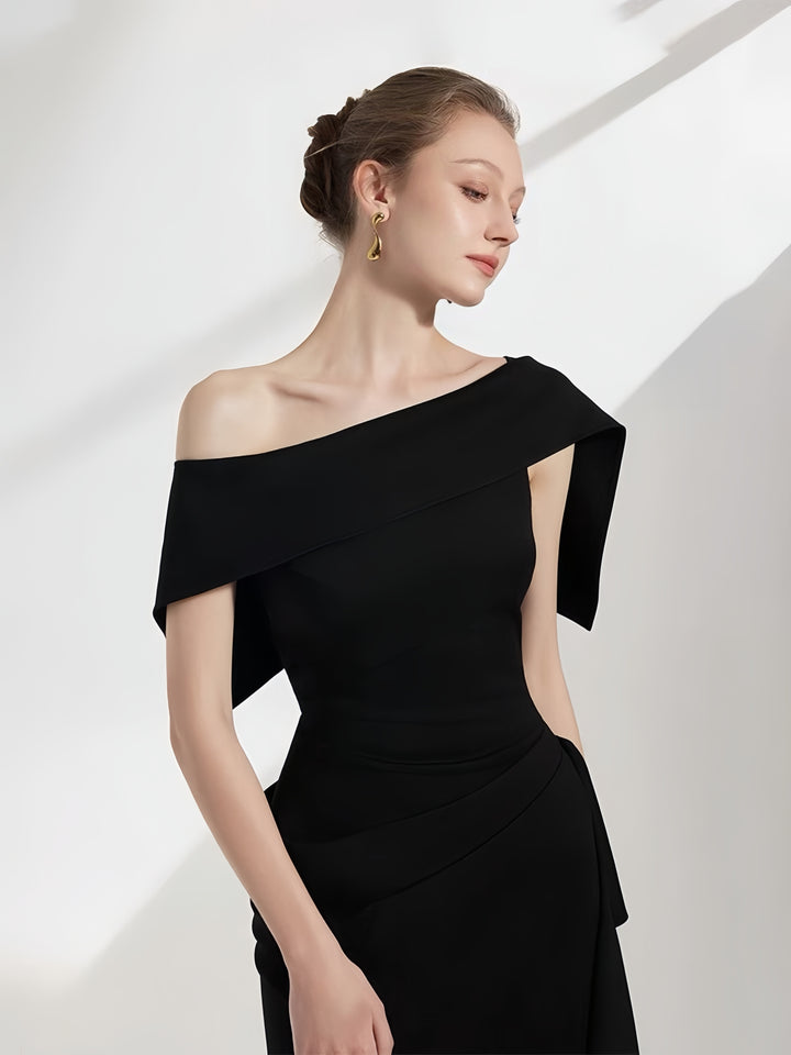 Off Shoulder Ruched Maxi Dress - Black