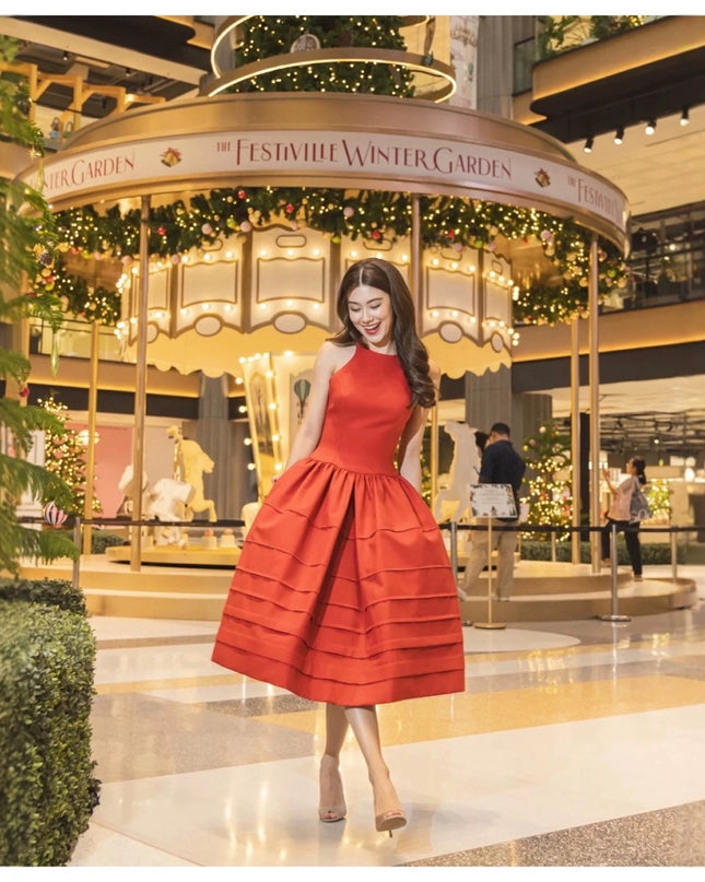 Sleeveless Crepe Pleated Midi Dress - Red