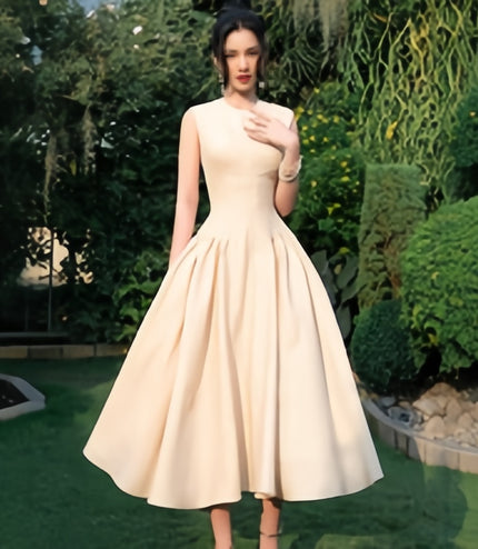 Elegant Sleeveless Crepe Maxi Dress - Beig