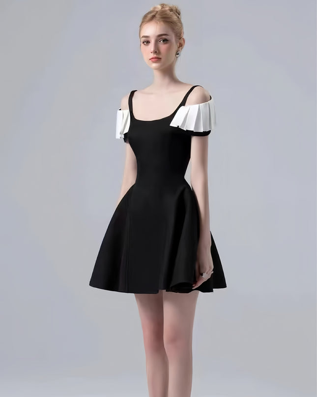 Off Shoulder Ruffled High-Waist Dress - Black
