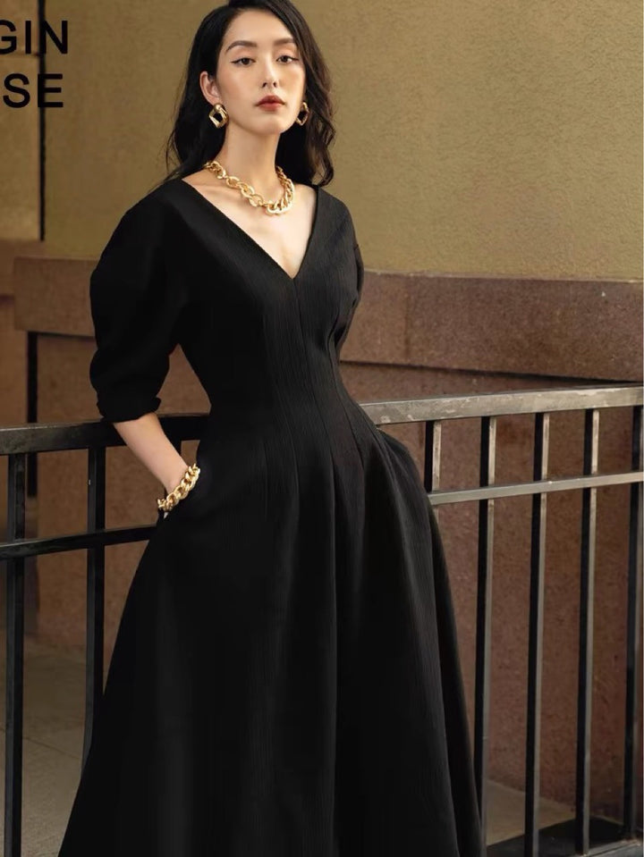 V-neck Chiffon Midi Dress - Black