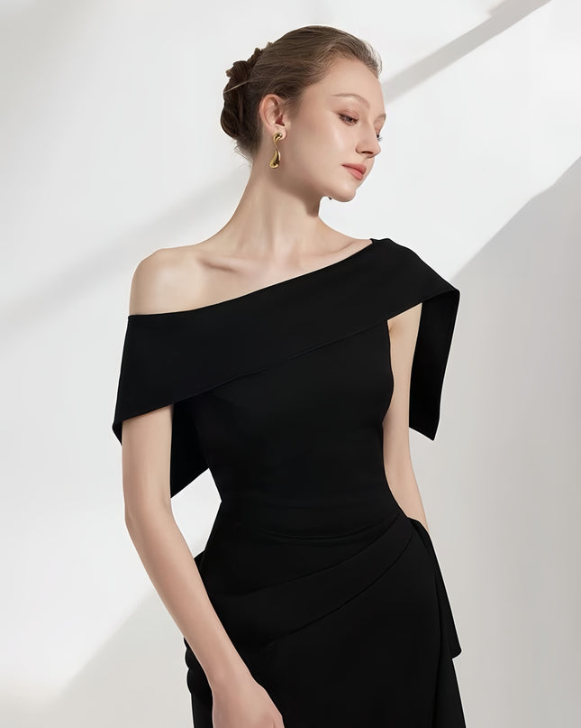 Off Shoulder Ruched Maxi Dress - Black