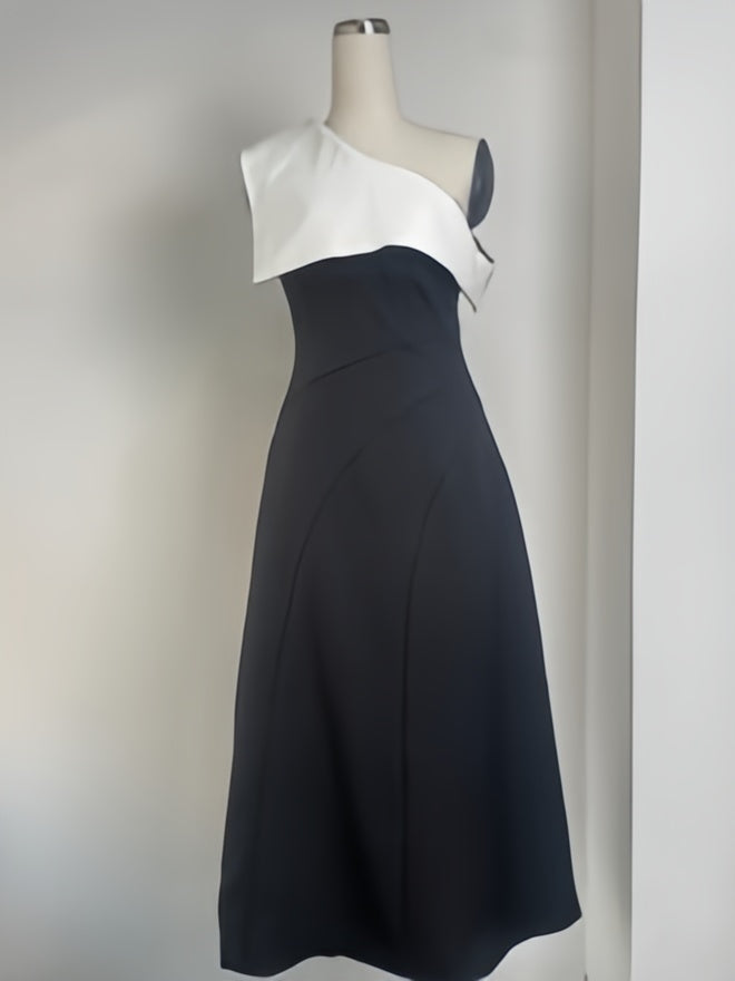 Off Shoulder Asymmetric Dress - Black