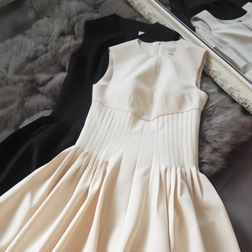 Beige Gown – Elegant Sleeveless Crepe Maxi Dress for Formal Events