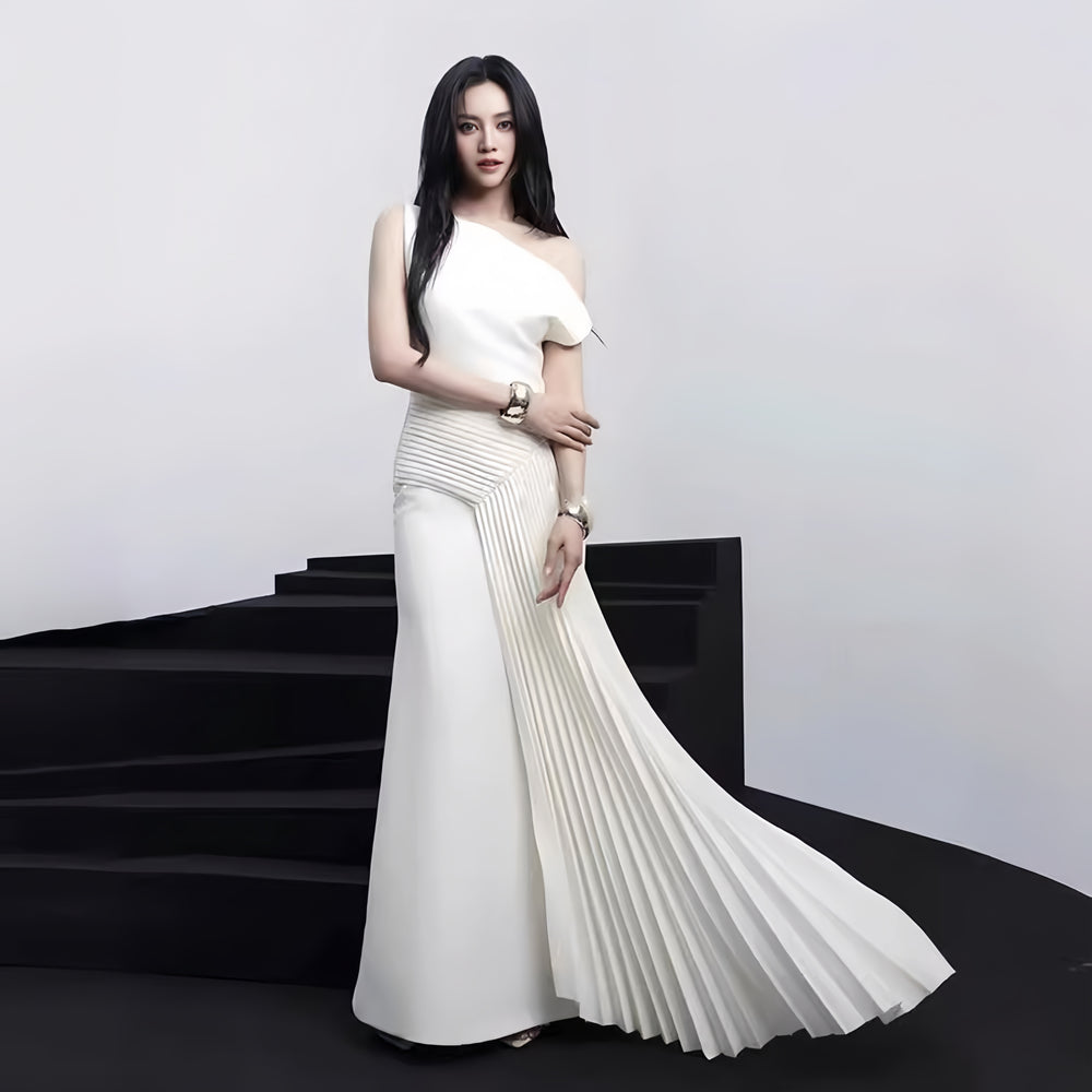 Elegant Asymmetric White Dress – One-Shoulder Pleated Long Sleeve White Dress for Women