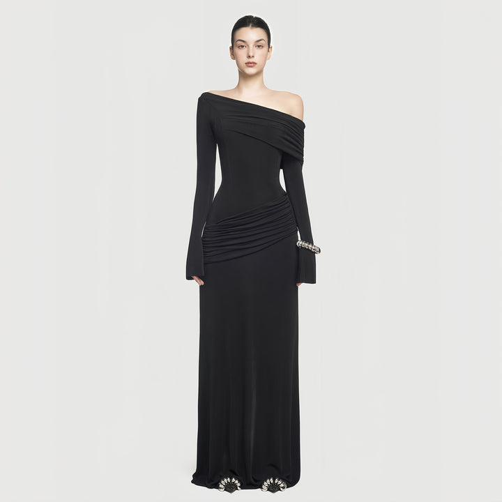 Elegant Slant Shoulder Pleated Gown Black Long Dresses