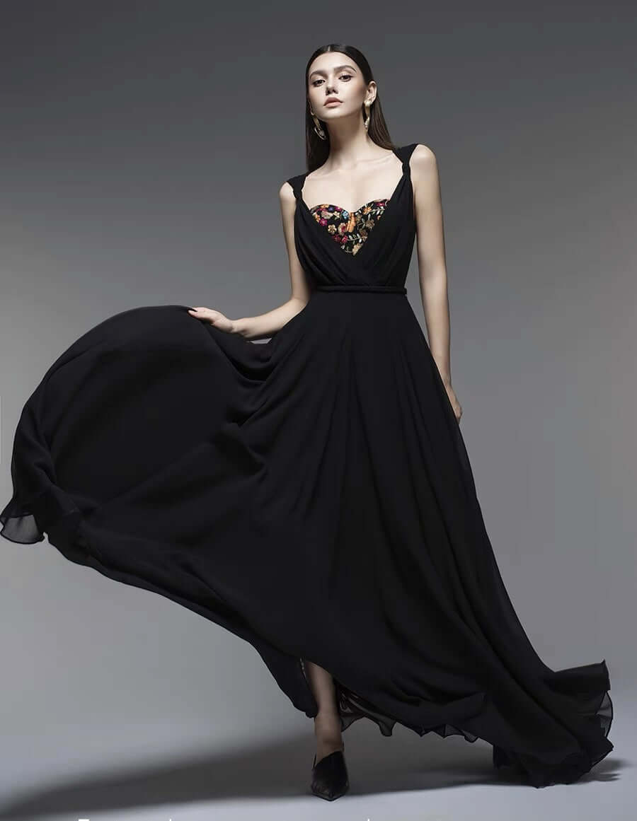 black gowns
black evening gowns
maxi gown black
black gown
prom black gown